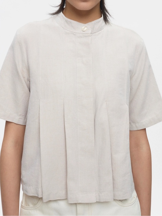KOTN Tops - KOTN Cream Short-Sleeve Pleated Top